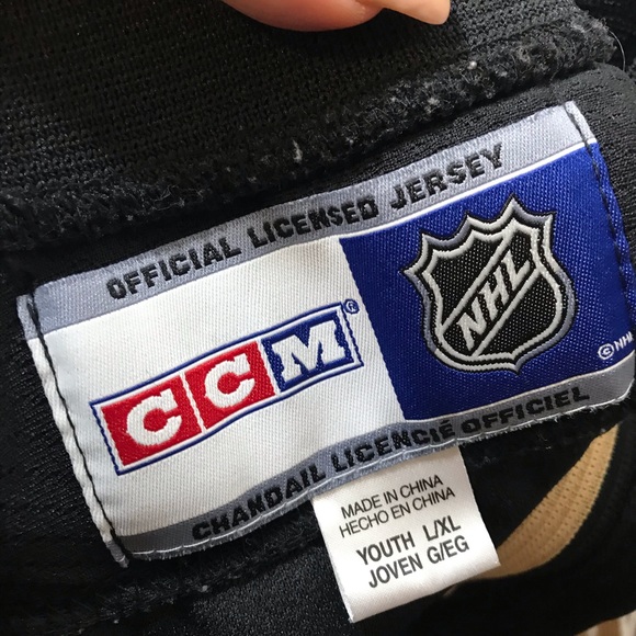 Official licensed ccm NHL DUCKS Jersey - Picture 5 of 5